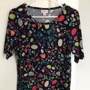 Large Lularoe Gigi